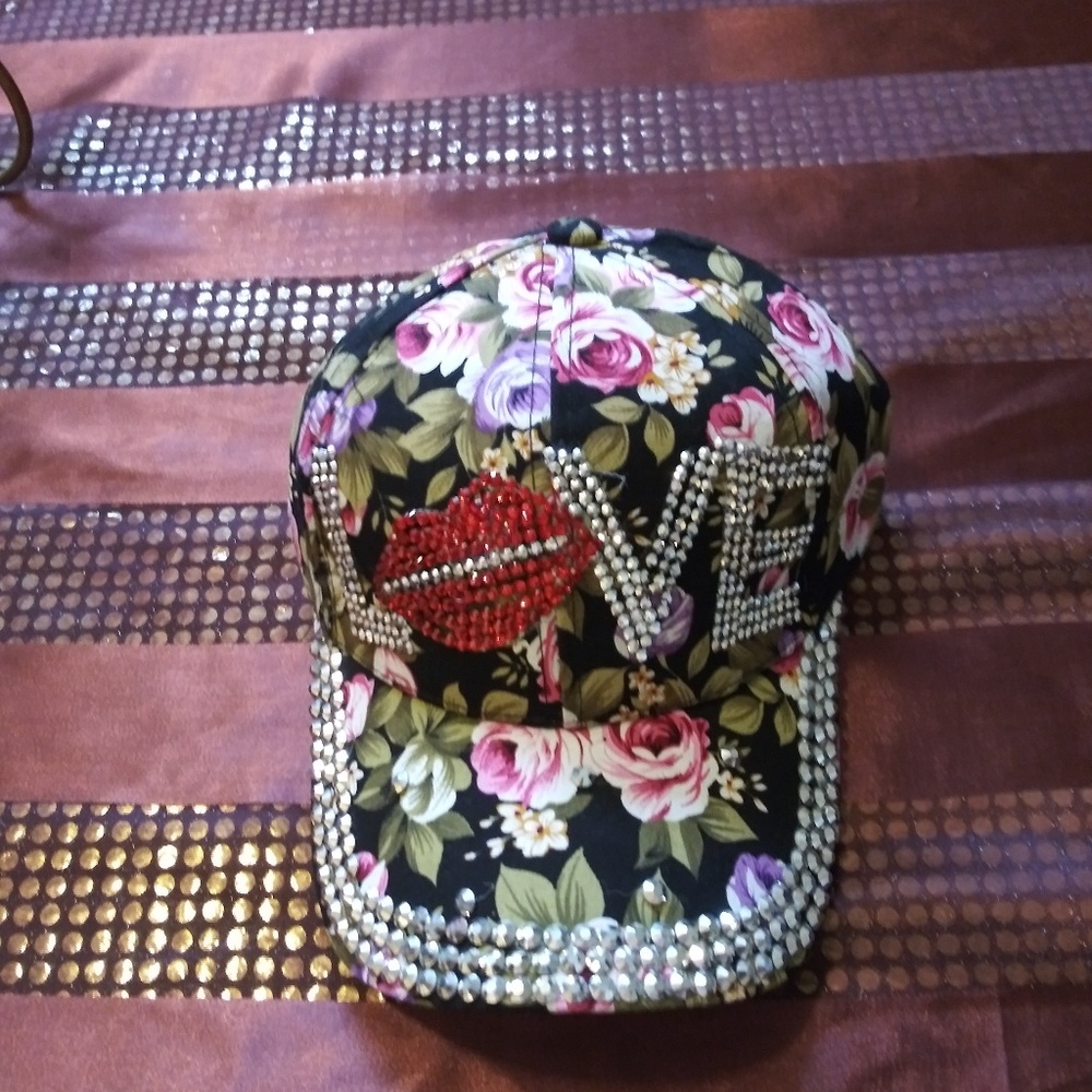 Flower Love Hat